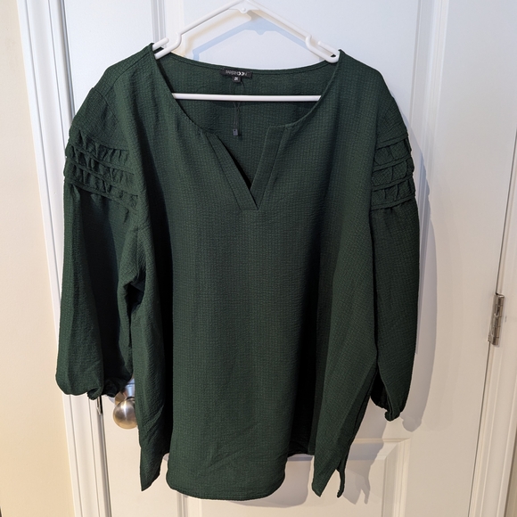 Papermoon Tops - Dark Green Women's Top